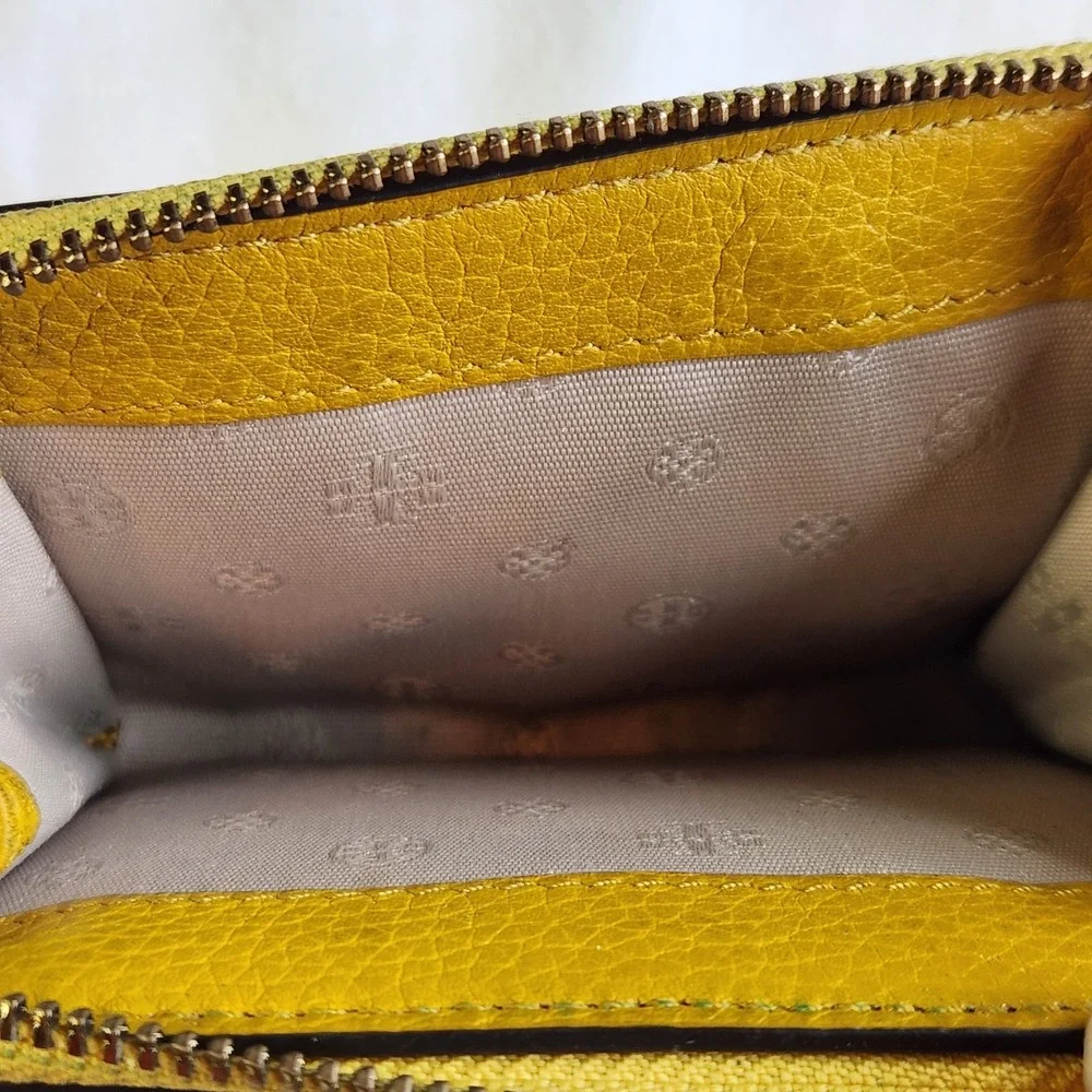Tory‎ Burch Women Wallet Bifold Big Logo Leather Yellow Round Zip Britten Mini